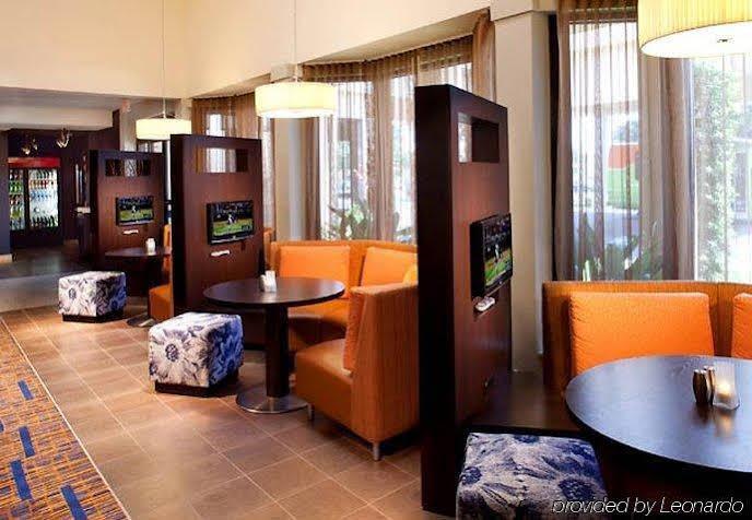 Courtyard Tampa Westshore/Airport Екстер'єр фото
