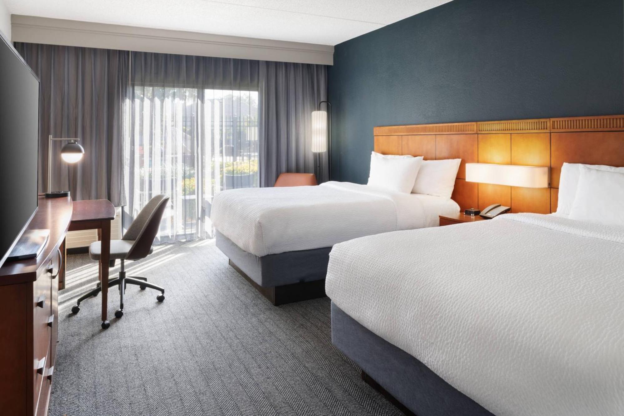 Courtyard Tampa Westshore/Airport Екстер'єр фото