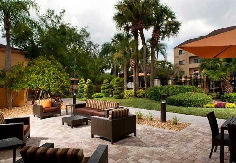 Courtyard Tampa Westshore/Airport Екстер'єр фото
